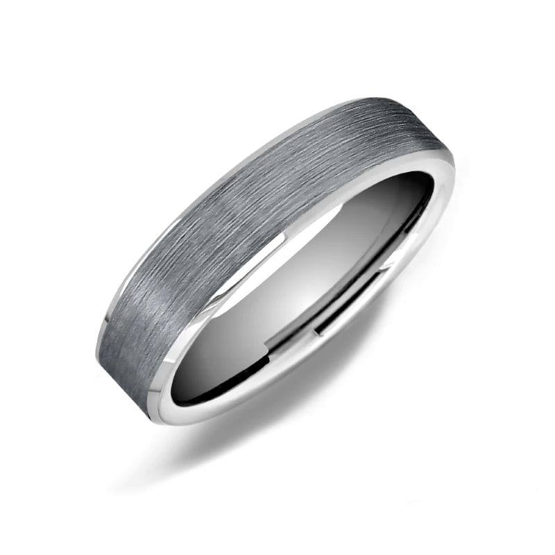 tungsten band with brushed center and polished bevel edges – 10.5